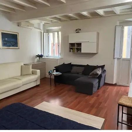 Casa In Centro Storico Largo Argentina Appartamento *