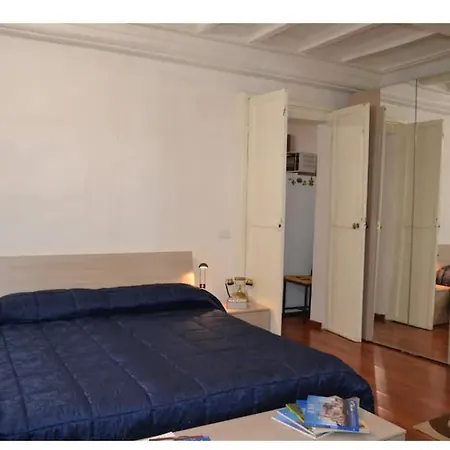 Casa In Centro Storico Largo Argentina * روما